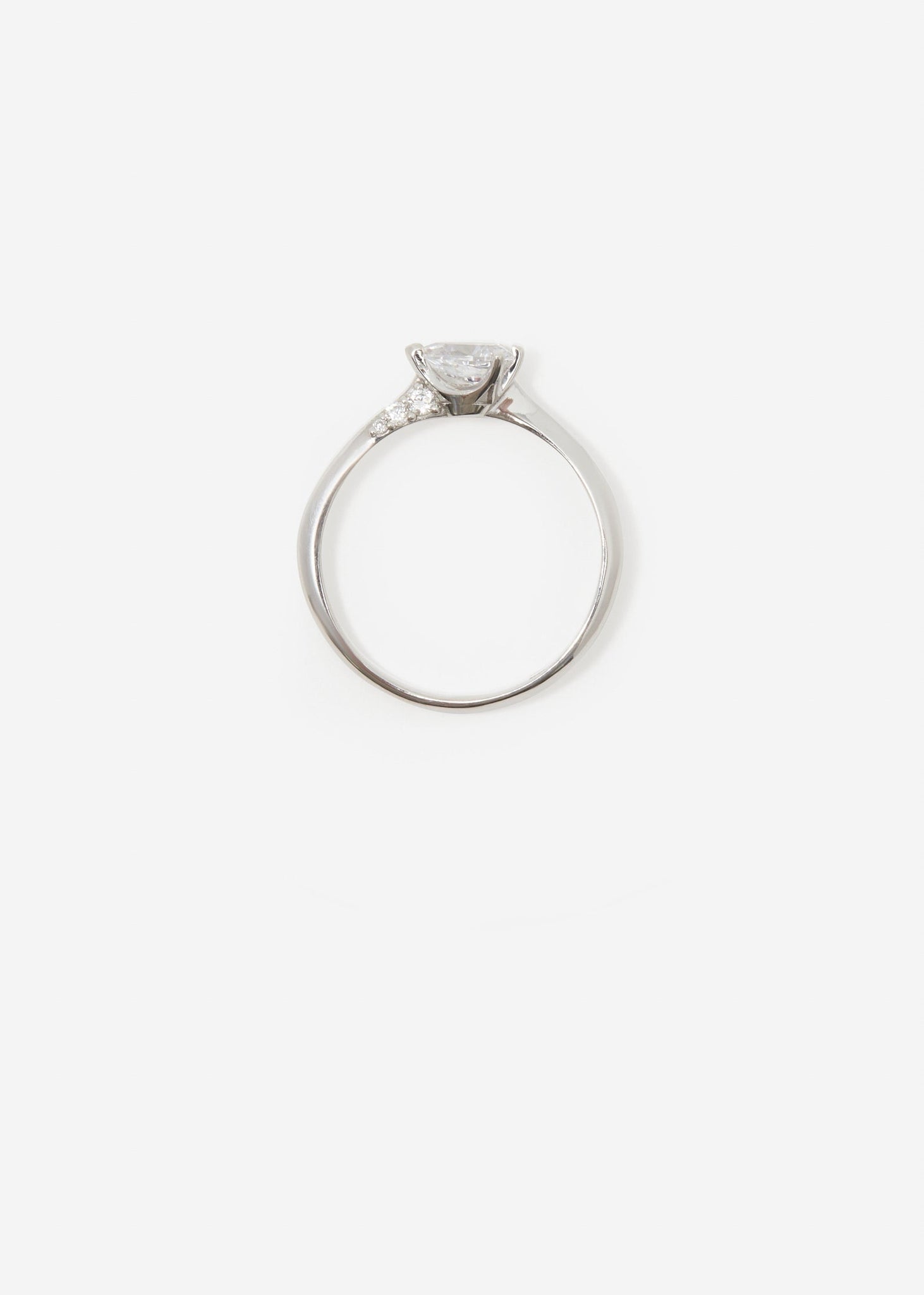 Drop Solitaire Ring Midi Pavé 0.3 - 0.5 Ct - Customised - 2