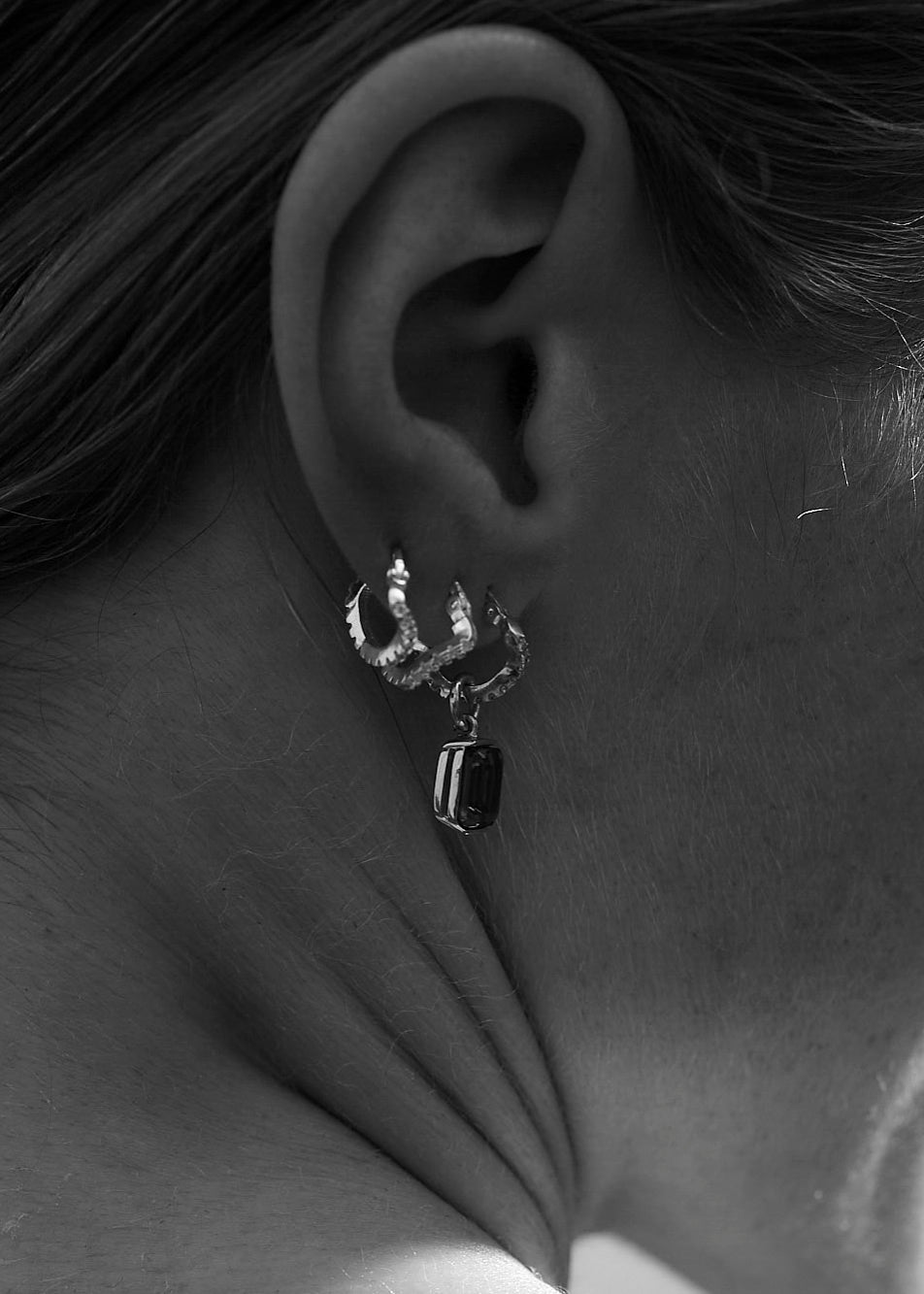 Stoned Drop Earring Mini - Light green