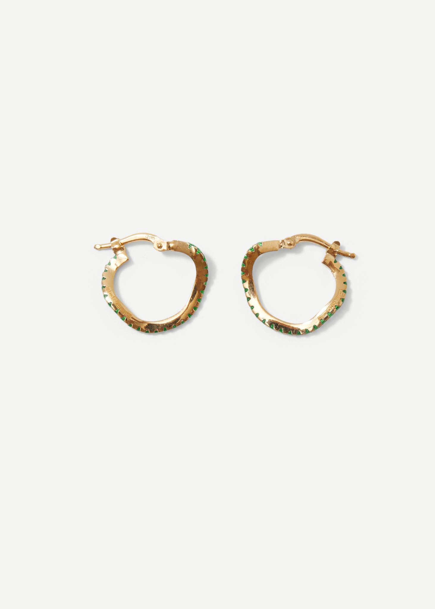 Distorted Hoop Earring Midi - Green