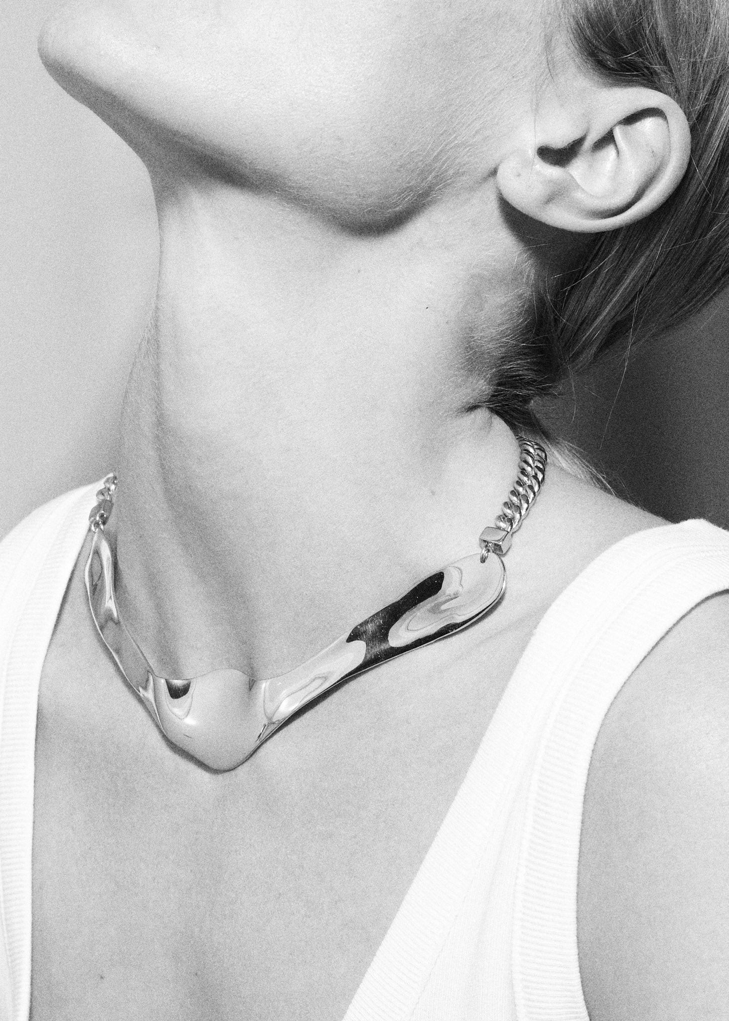 Molded Collarbones Midi