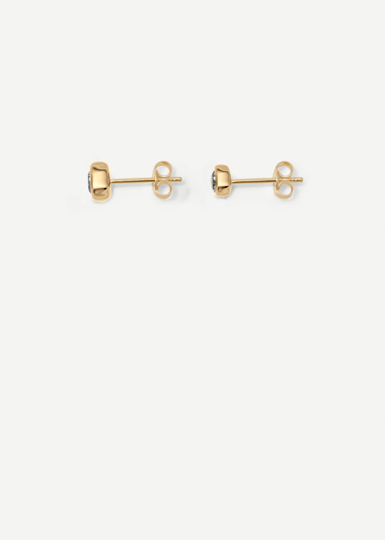 Molded Diamond Stud Earring