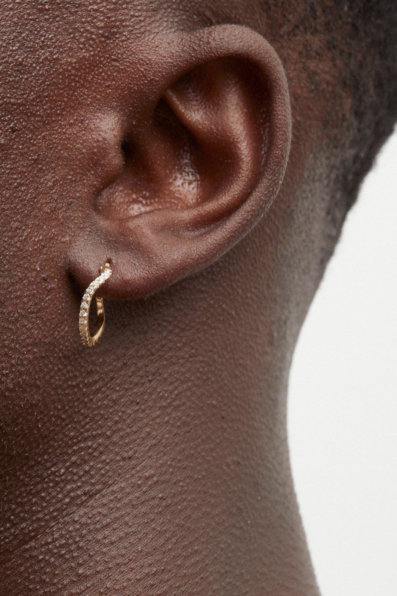 Distorted Hoop Earring Midi - Earrings - Cornelia Webb - 2