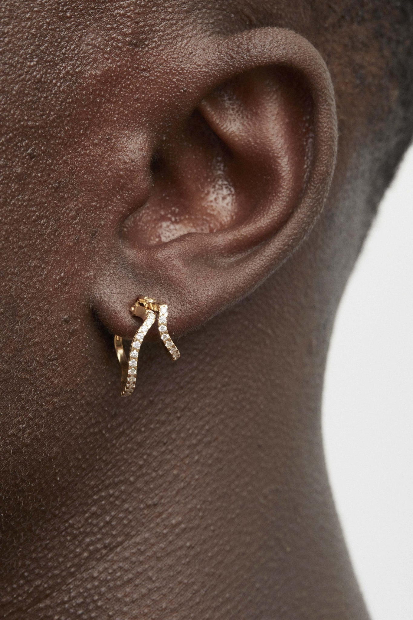 Distorted Hoop Earring Midi - Earrings - Cornelia Webb - 4