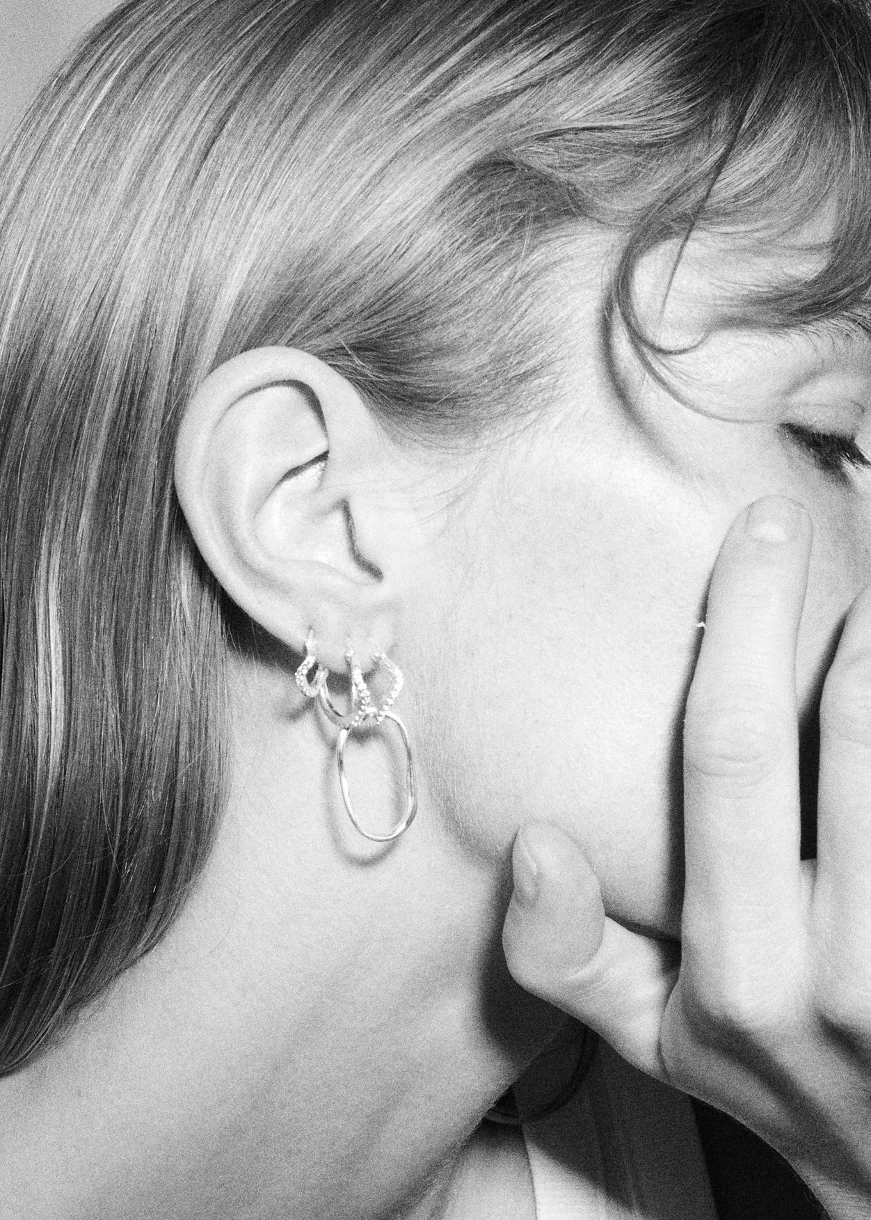 Distorted Hoop Earring Mini - Earrings - Cornelia Webb - 3