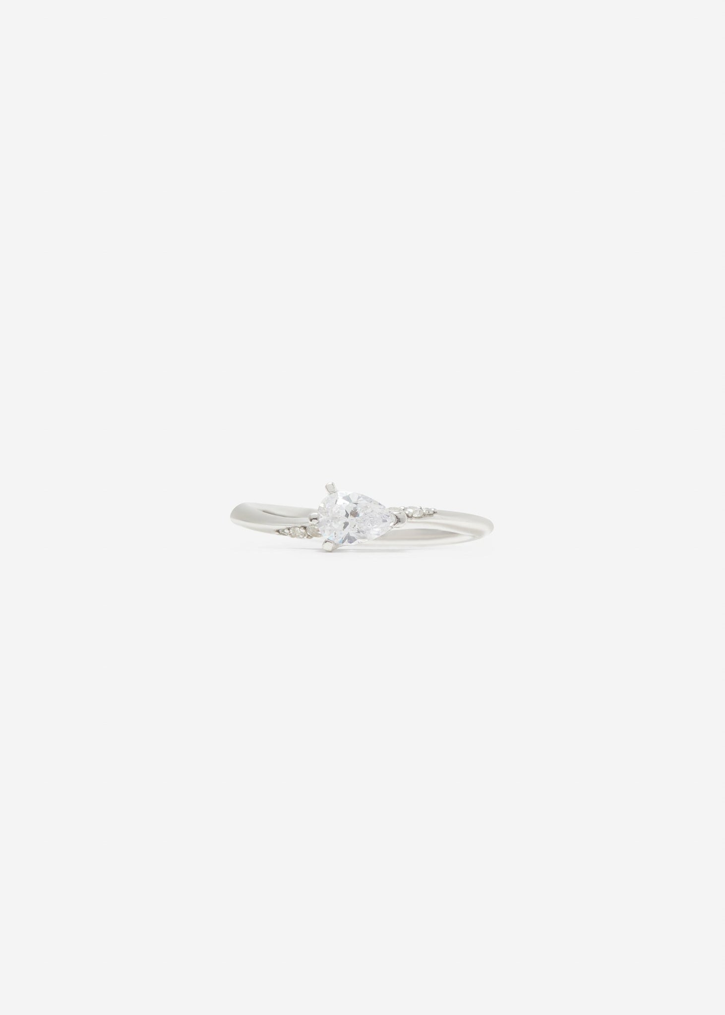 Drop Solitaire Ring Midi Pavé 0.3 - 0.5 Ct - Customised - 1
