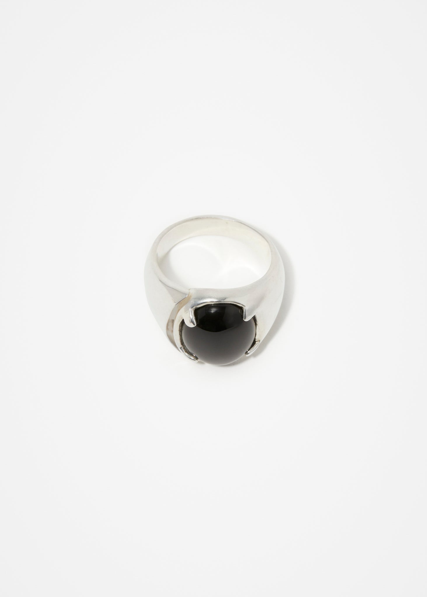 Molded Signet Ring | Onyx - Cornelia Webb - 4