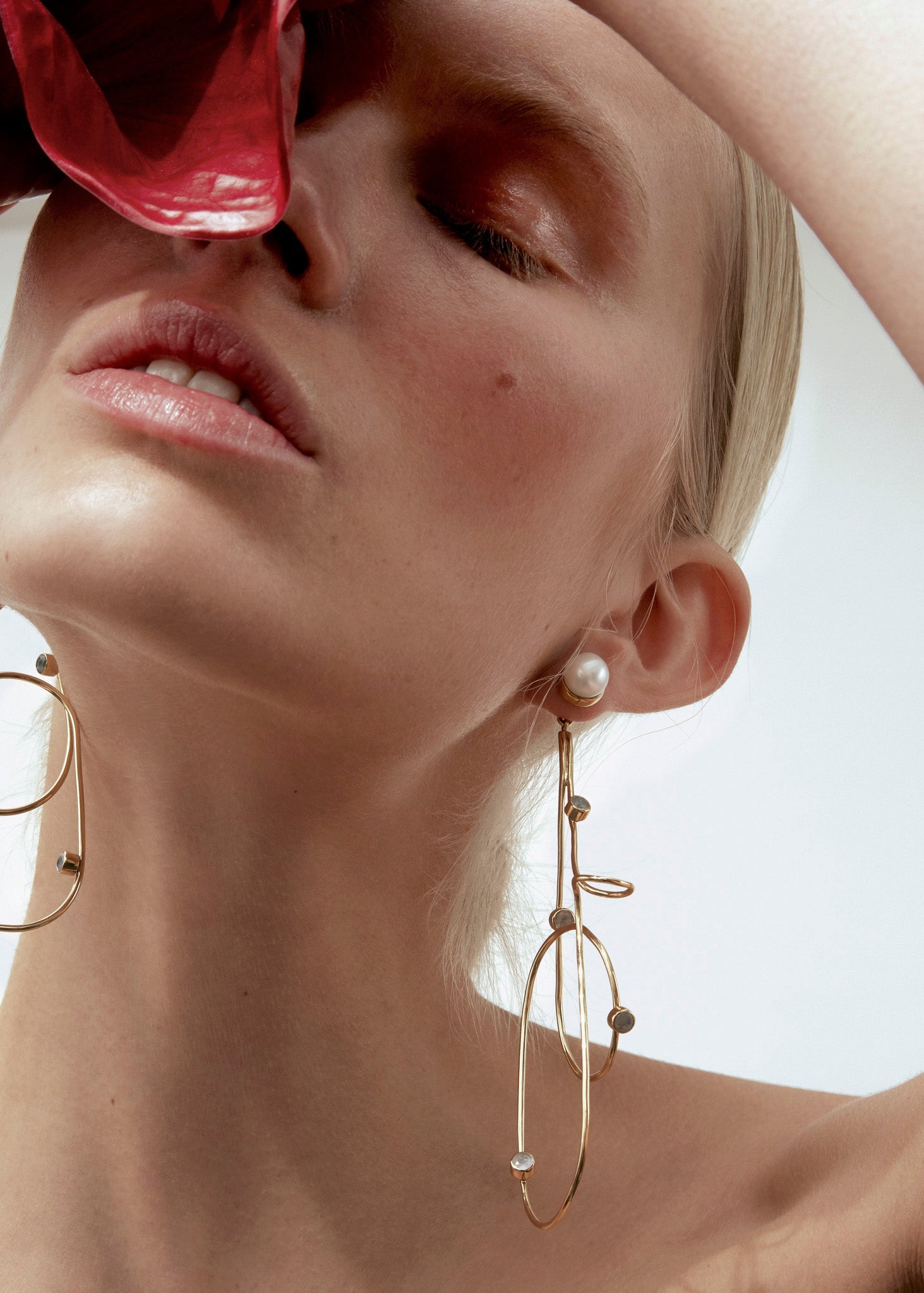 Moonstone Twisted Drop Earring Maxi - Sample - 4