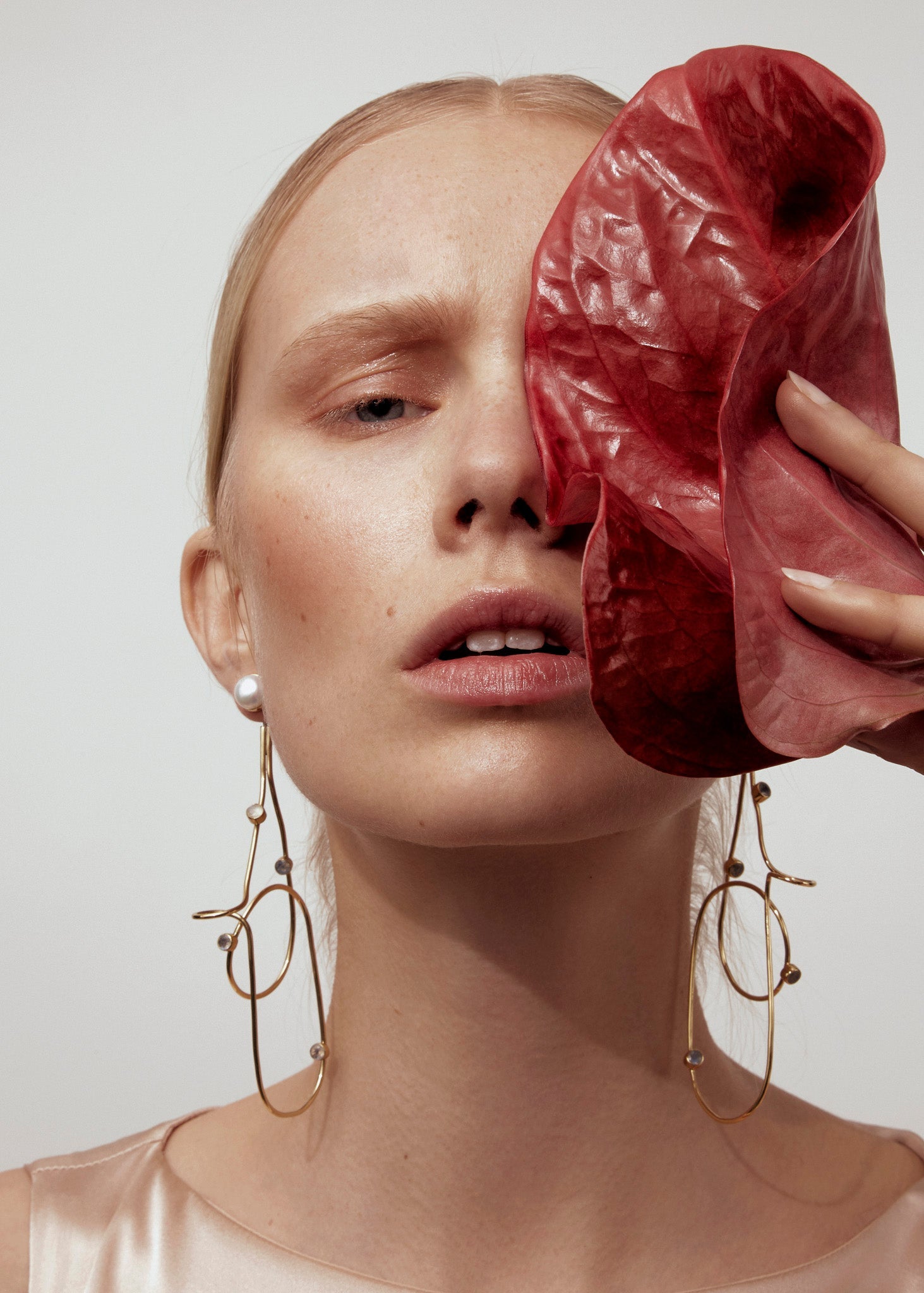 Moonstone Twisted Drop Earring Maxi - Sample - 2