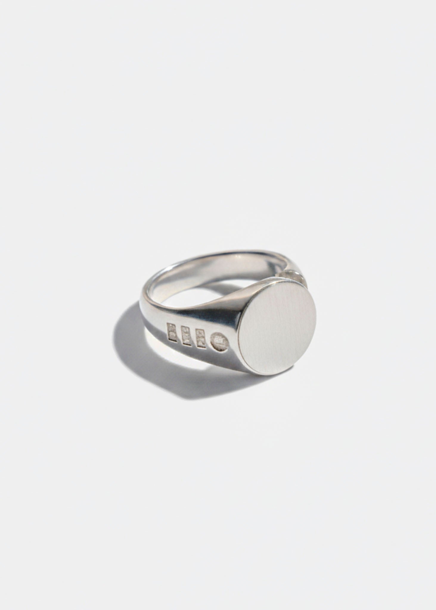 Nordic open signet ring - Rings - Bespoke - 1