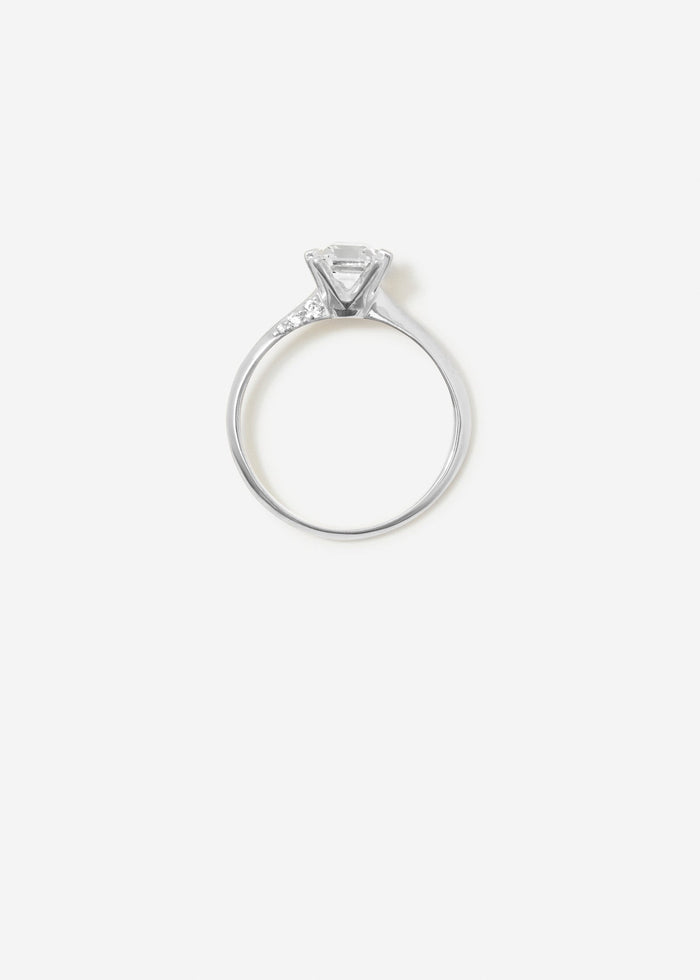 cornelia webb Oval Solitaire Ring Maxi Pavé 0.7 - 0.9 Ct