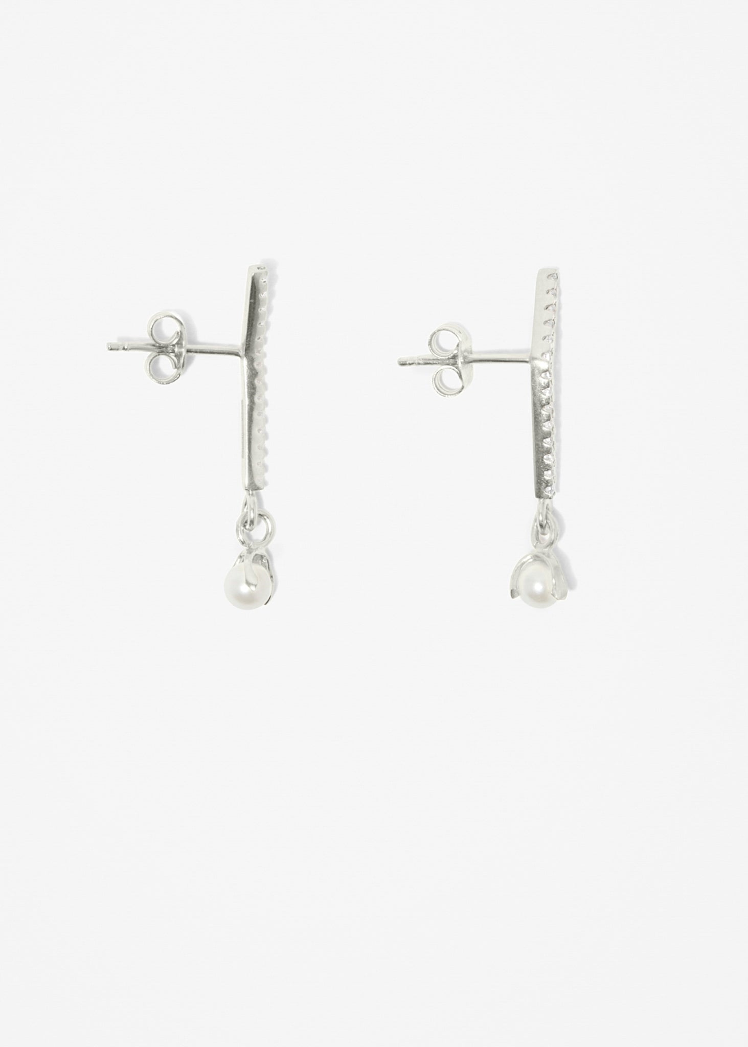 Slized Drop Earring | Pearl - Cornelia Webb - 4