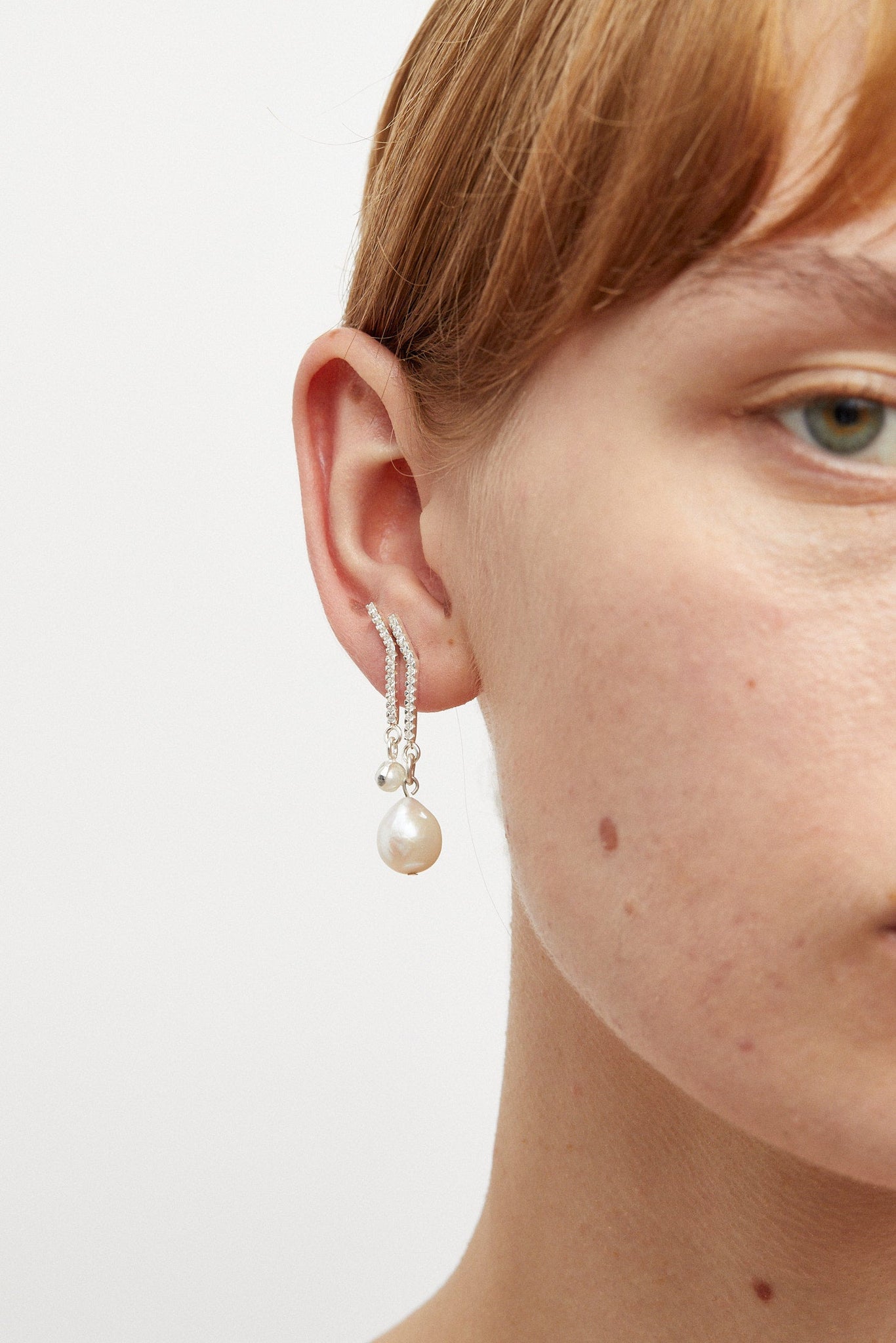 Slized Drop Earring | Pearl - Cornelia Webb - 3