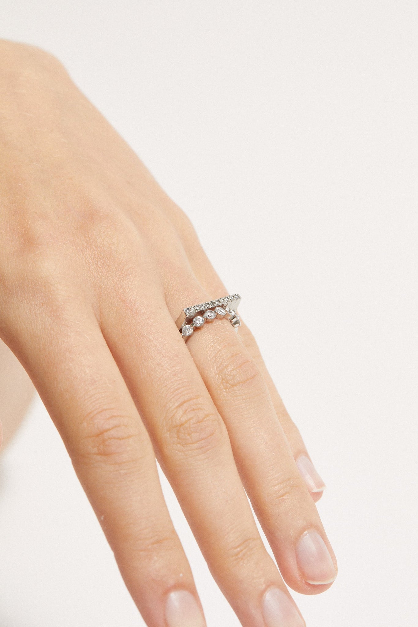 Slized Fishtail Set Half Eternity Band 0,015 ct - Customised - 6