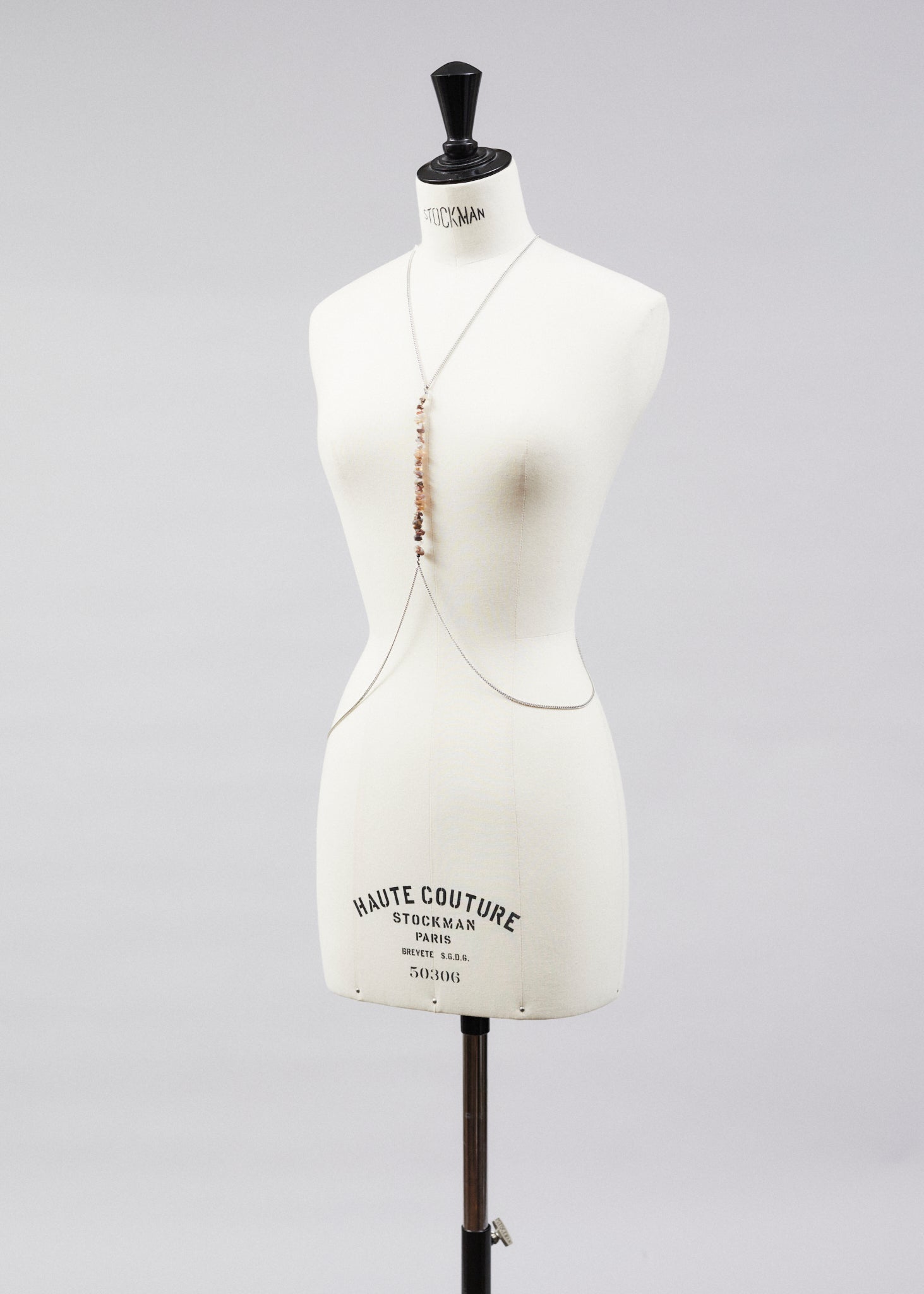 RENTAL - STONED BODY CHAIN / MEDIUM CW - Rental