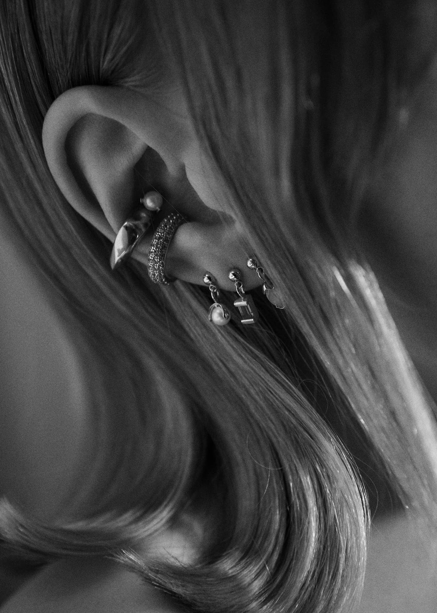 Warped Pearl Charm Earring - Cornelia Webb - 4