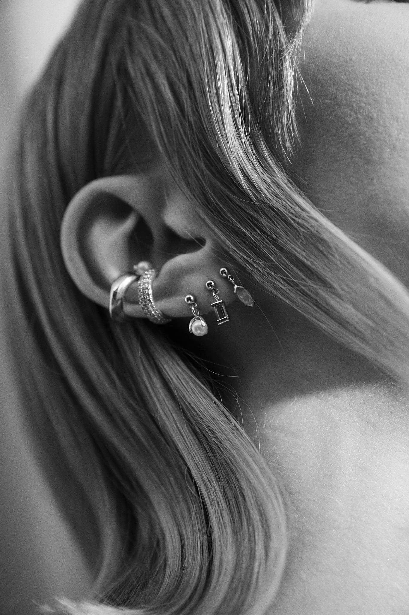 Warped Pearl Charm Earring - Cornelia Webb - 2