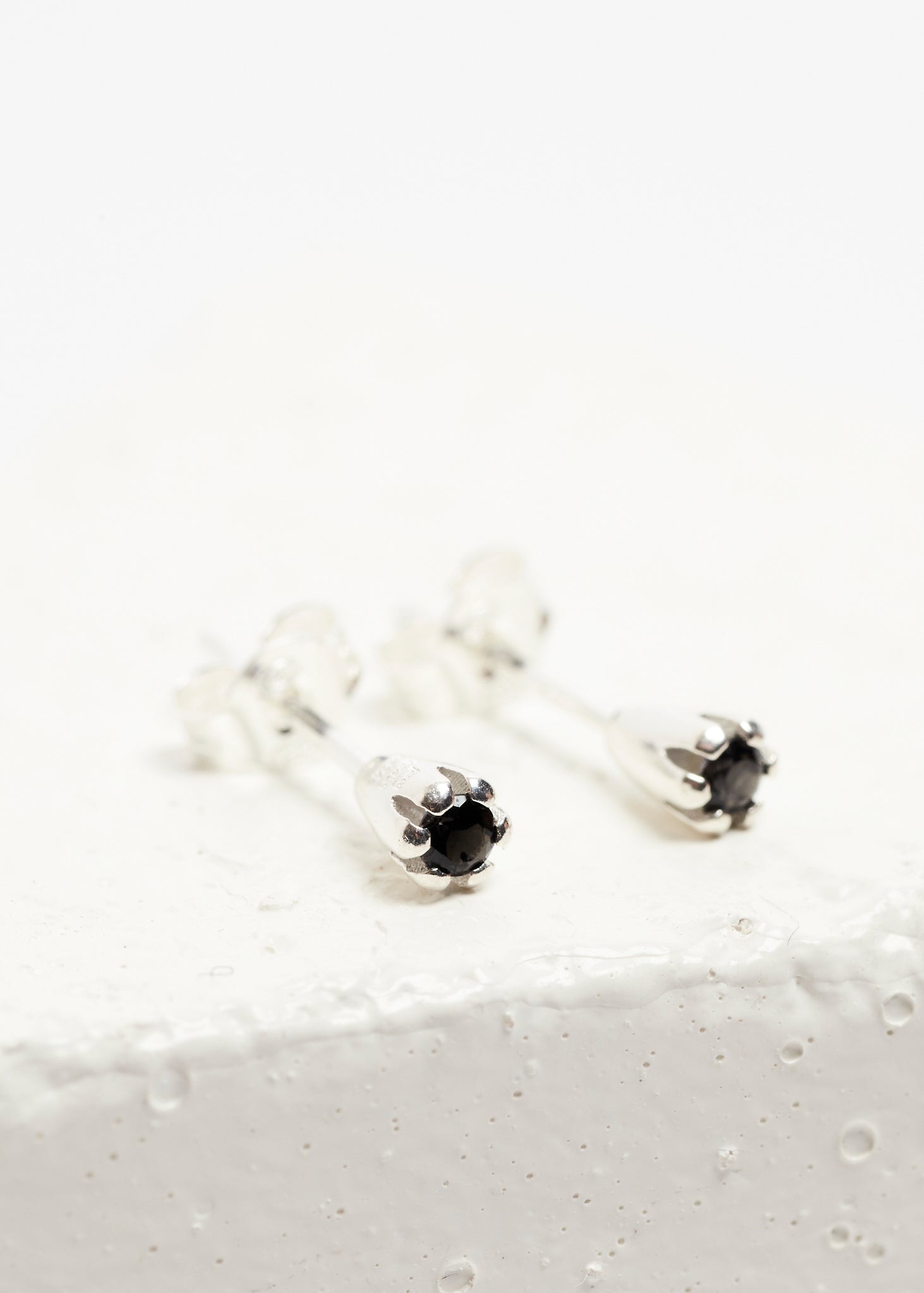 Warped Stud Earring Mini | Black - SALE - 1