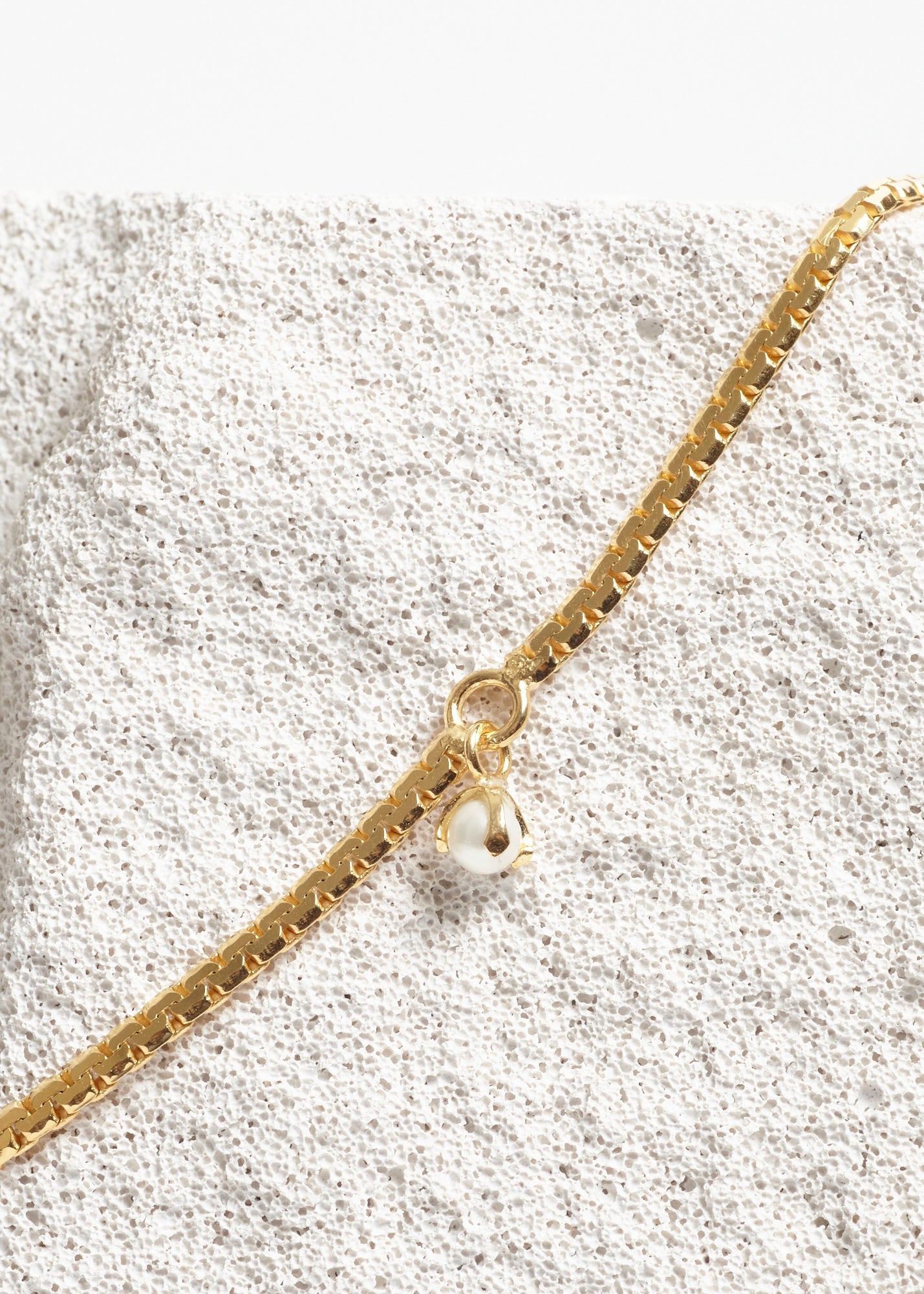 Slized Zigzag Necklace Midi| Pearled - Necklaces - Cornelia Webb - 3